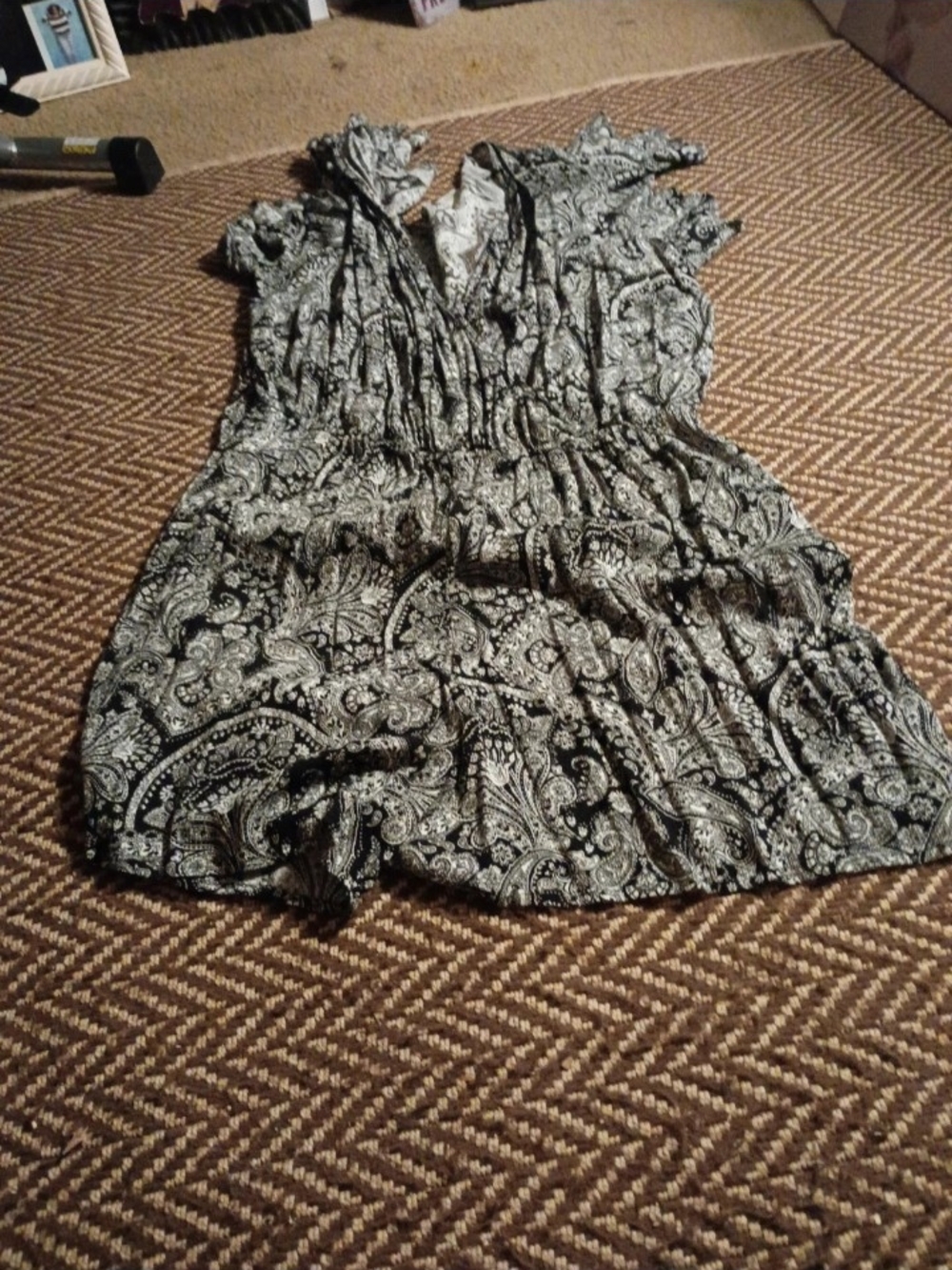 Terra & Sky Black and White Paisley V-Neck Romper